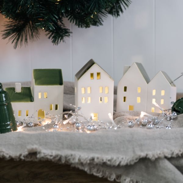 Lucia Houses