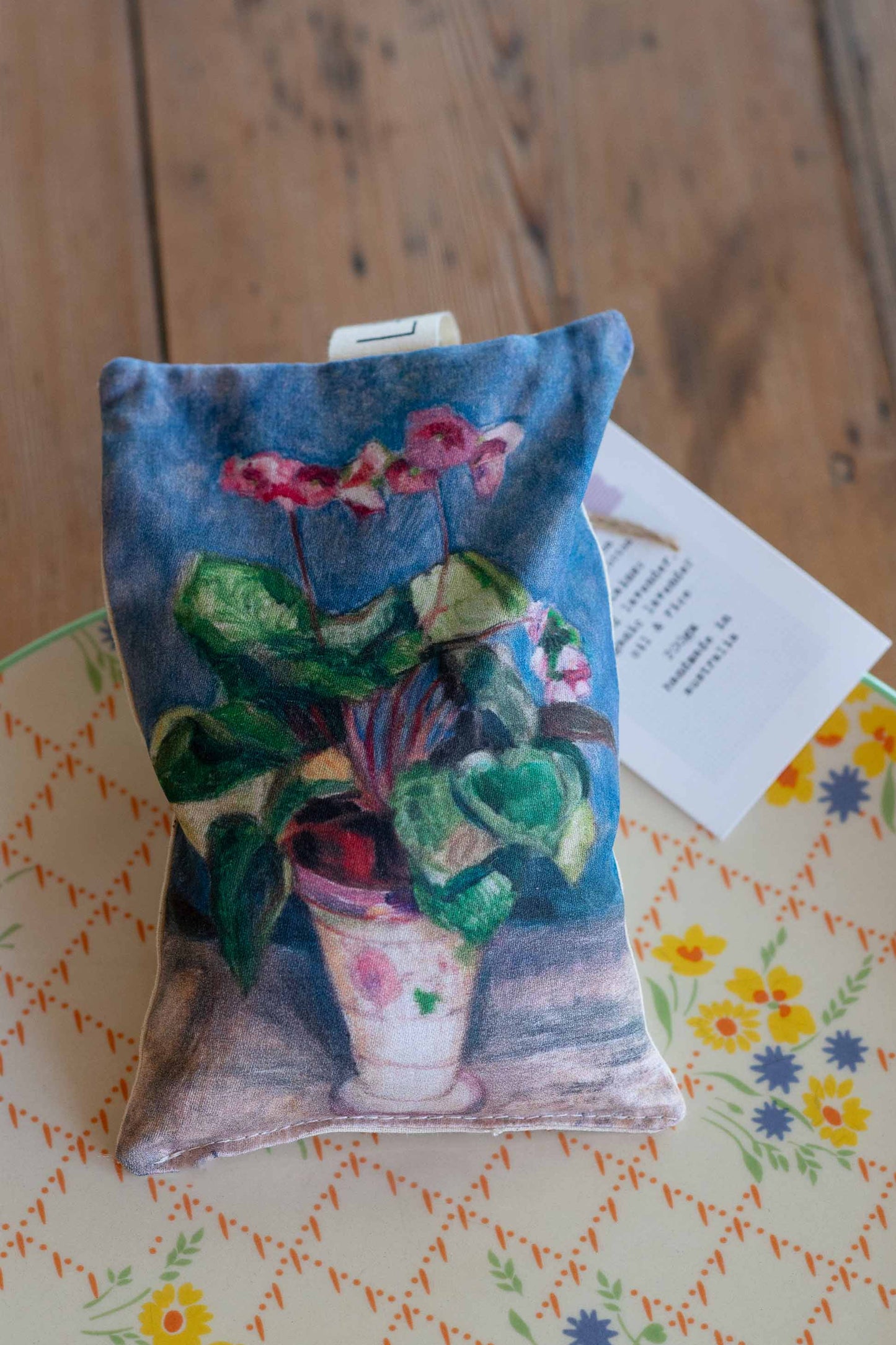 Orangic Scented Sachet- Cyclamen Lavender