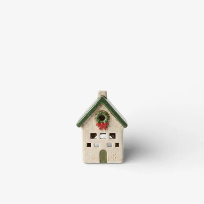 Nordgard Cottage with Bow Wreath