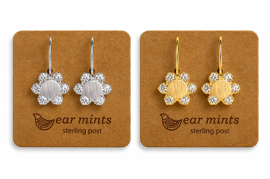 CUBIC PETAL FLOWER HUGGIE